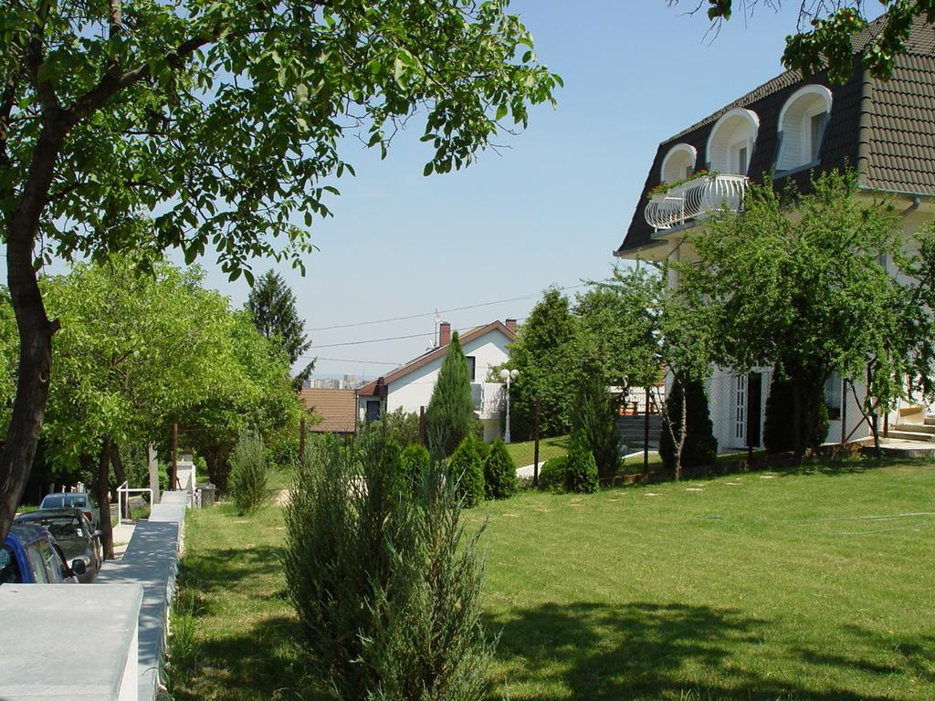 Hotel Menthol Budapeste Exterior foto